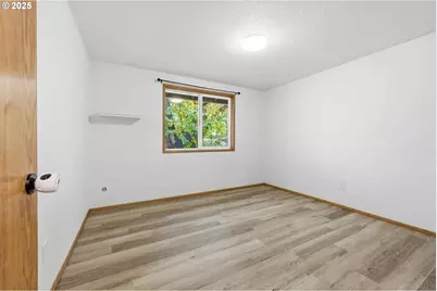 10418 NE 66th St, Vancouver, WA 98662 - Photo 22