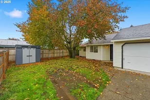 10418 NE 66th St, Vancouver, WA 98662 - Photo 2