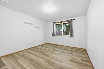 10418 NE 66th St, Vancouver, WA 98662 - Photo 18