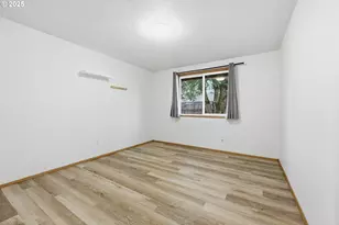 10418 NE 66th St, Vancouver, WA 98662 - Photo 18