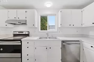 10418 NE 66th St, Vancouver, WA 98662 - Photo 16