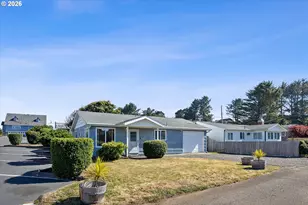 1435 NE 10th St, Lincoln City, OR 97367 - Photo 28