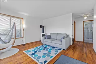 1435 NE 10th St, Lincoln City, OR 97367 - Photo 2