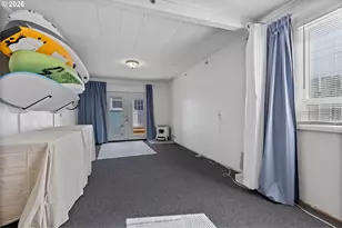 1435 NE 10th St, Lincoln City, OR 97367 - Photo 16