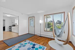 1435 NE 10th St, Lincoln City, OR 97367 - Photo 4