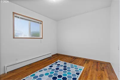 1435 NE 10th St, Lincoln City, OR 97367 - Photo 10