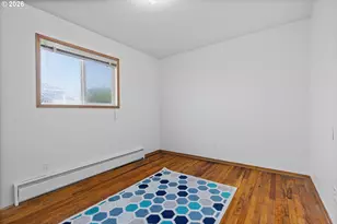 1435 NE 10th St, Lincoln City, OR 97367 - Photo 10
