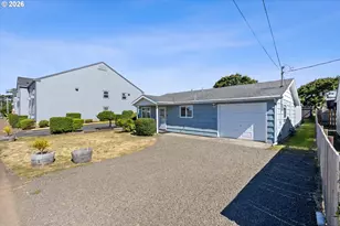 1435 NE 10th St, Lincoln City, OR 97367 - Photo 26