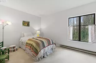 19727 NW Quail Hollow Dr, Portland, OR 97229 - Photo 20