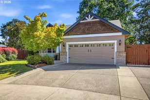 514 NE 49th Ave, Hillsboro, OR 97124 - Photo 2