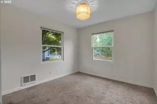 2012 E 33rd St, Vancouver, WA 98663 - Photo 18