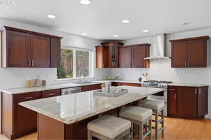 14351 SE Crestview Dr, Clackamas, OR 97015 - Photo 8