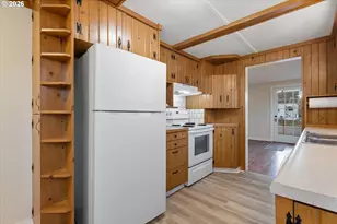 1790 Chestnut St, Baker City, OR 97814 - Photo 4