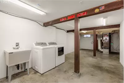 4231 SE Long St, Portland, OR 97206 - Photo 30