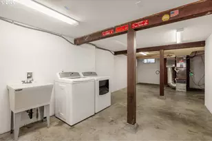 4231 SE Long St, Portland, OR 97206 - Photo 30