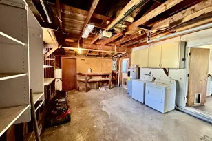 1915 Carter Ln, Springfield, OR 97477 - Photo 28