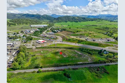 4553 Old Highway 99 S, Roseburg, OR 97471 - Photo 48