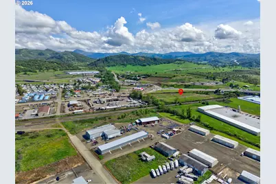 4553 Old Highway 99 S, Roseburg, OR 97471 - Photo 4