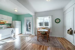 1673 Olive Alley, Eugene, OR 97401 - Photo 10