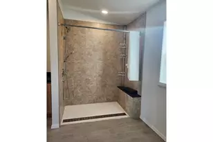 4875 NE Wyoming Circle, Salem, OR 97305 - Photo 16