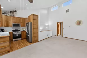 16687 NE Halsey St, Portland, OR 97230 - Photo 6