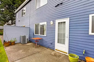 16687 NE Halsey St, Portland, OR 97230 - Photo 36