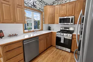 16687 NE Halsey St, Portland, OR 97230 - Photo 8