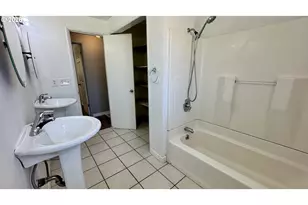 120 SE Jay Ave, Pendleton, OR 97801 - Photo 18