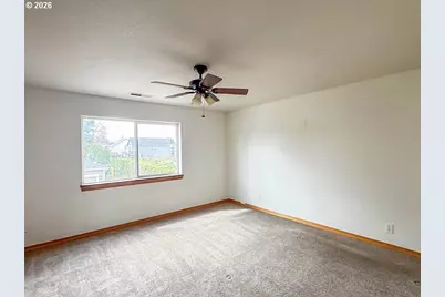 509 S Redwood St, Canby, OR 97013 - Photo 8