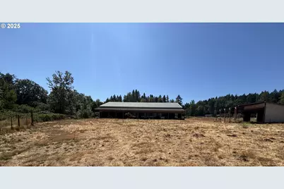 1931 Sleepy Hollow Loop, Grants Pass, OR 97527 - Photo 20