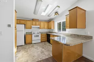 1529 NE Wagon Rd, Toledo, OR 97391 - Photo 14