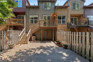 223 NE 76th Ave, Hillsboro, OR 97124 - Photo 24
