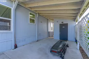 955 NE Mill C-18 St, Waldport, OR 97394 - Photo 34