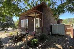146 1st St, Myrtle Point, OR 97458 - Photo 4
