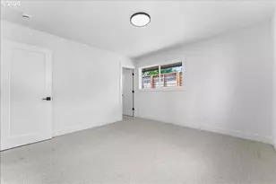 9545 SW 90th Ave, Portland, OR 97223 - Photo 18