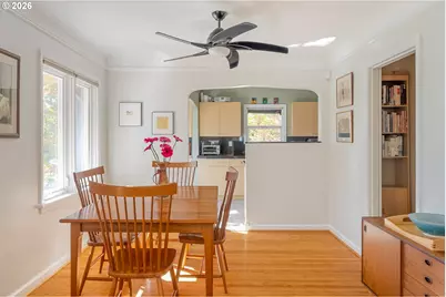 2205 NE Mason St, Portland, OR 97211 - Photo 10