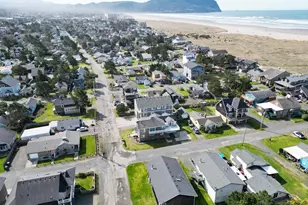 350 17th Ave, Seaside, OR 97138 - Photo 38