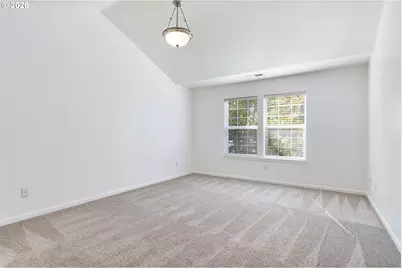 9575 SW Pihas St, Portland, OR 97223 - Photo 20