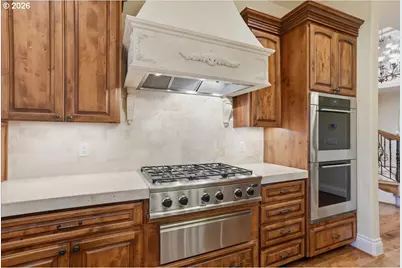 5807 NW El Rey Dr, Camas, WA 98607 - Photo 14