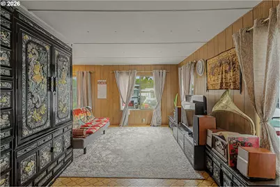 13045 SE Stark St #109, Portland, OR 97233 - Photo 4