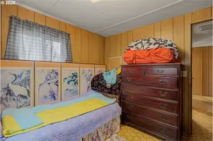 13045 SE Stark St, Portland, OR 97233 - Photo 14