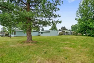 1190 SE Laurel St, Mill City, OR 97360 - Photo 30