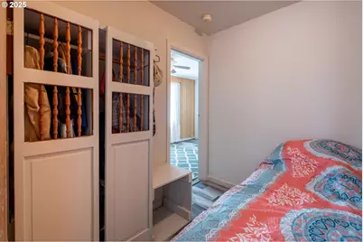 1541 SE 51st St, Lincoln City, OR 97367 - Photo 14