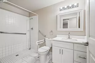 5017 SE 45th Ave, Portland, OR 97206 - Photo 16