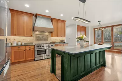 49164 McKenzie Hwy, Vida, OR 97488 - Photo 8