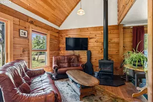 49164 McKenzie Hwy, Vida, OR 97488 - Photo 42
