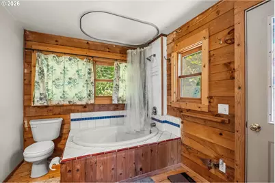 49164 McKenzie Hwy, Vida, OR 97488 - Photo 44