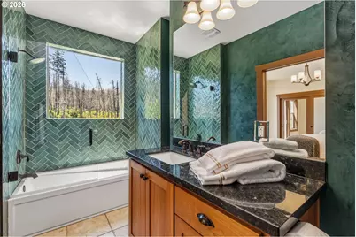49164 McKenzie Hwy, Vida, OR 97488 - Photo 26