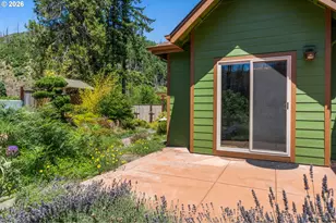 49164 McKenzie Hwy, Vida, OR 97488 - Photo 34