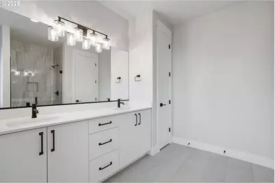 6024 SW 18th Dr, Portland, OR 97239 - Photo 42